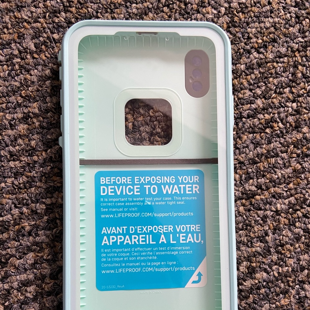 Life proof case for iPhone XS Max